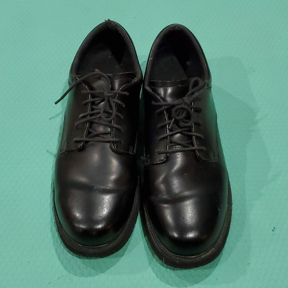 Bates Men Shoe